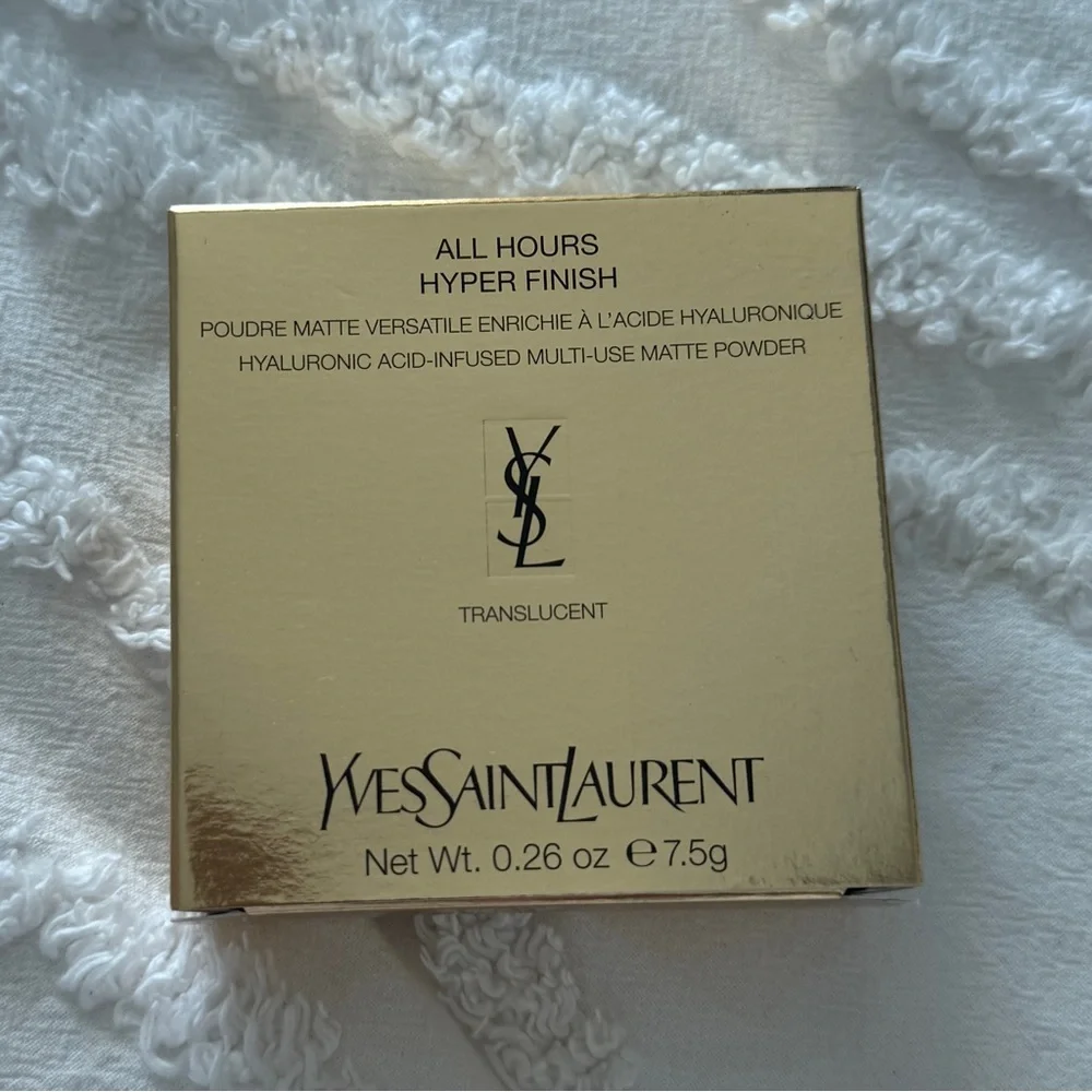 Yves Saint Laurent All Hours Hyper Finish Setting Powder - Picture 2 of 3